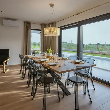 Linda By Rent Istria Vila *